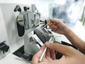 What is a Microtome? and 7 Types of Microtome